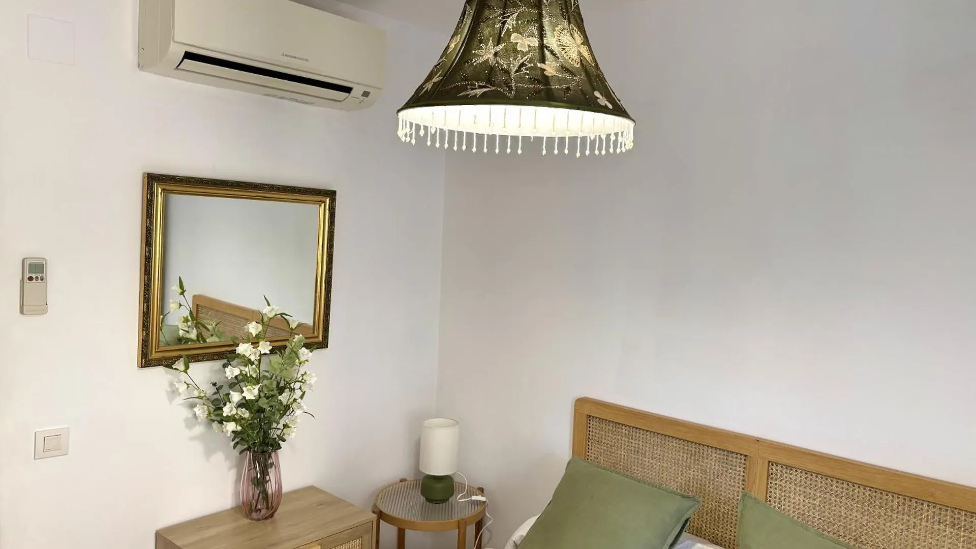 Apartment Apartamento Roberto By Solymar Holiday Torre Del Mar Spain